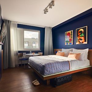 Mittelgroßes Zimmer
